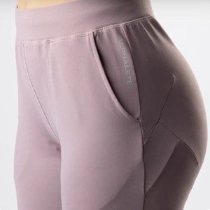 Alphalete Pro-Elite Women’s Bottoms in Size XS, Brand New With Tags